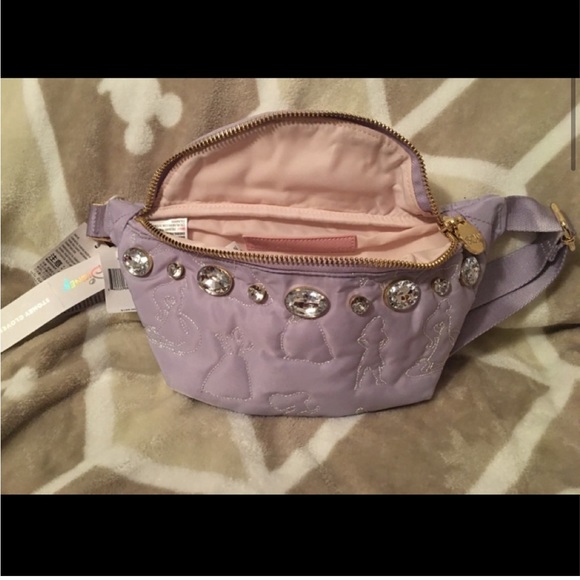 NWT RARE Stoney Clover Lane × Disney PrincessFanny Pack ✨
